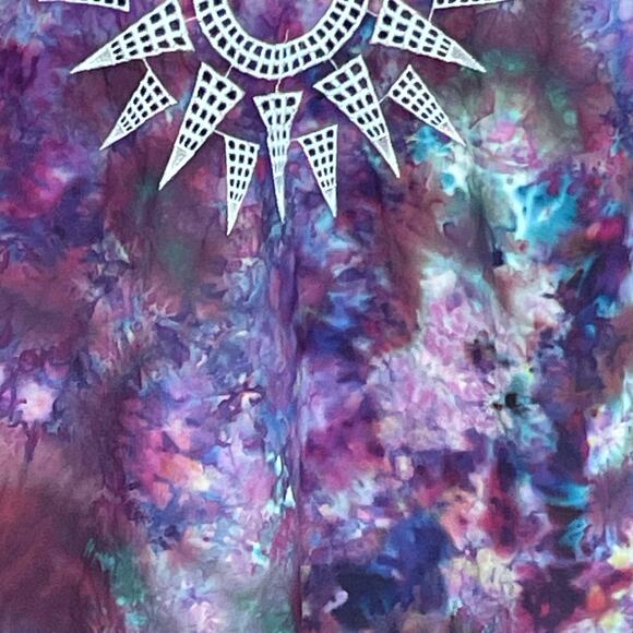 handmade tie dyed men's short sleeve camp shirt purple blue maroon star sunburst - Picture 8 of 9